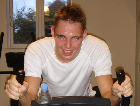 Steffen Møller pudser formen af hos FLEX-FITNESS i Holstebro.